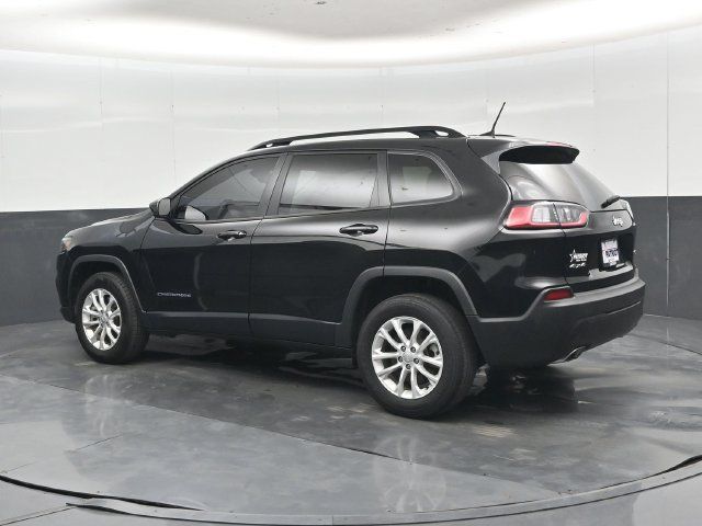 Used 2022 Jeep Cherokee Latitude Lux w/ Sun & Sound Group AWD/4WD image 39