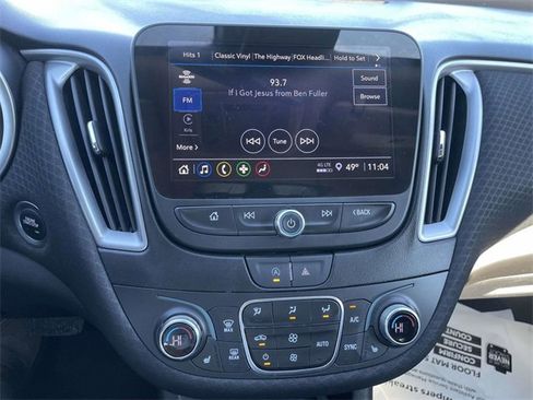 Used 2024 Chevrolet Malibu LT image 19