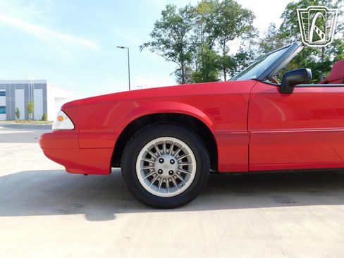 Used 1992 Ford Mustang LX RWD image 9
