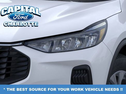 New 2025 Ford Escape Active image 18