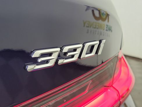 New 2026 BMW 330i xDrive Sedan w/ Premium Package image 24