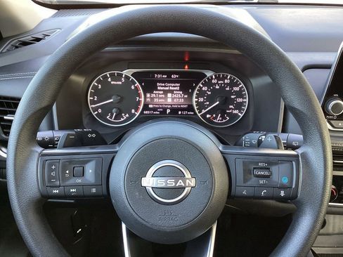 Used 2024 Nissan Rogue SV AWD/4WD image 30