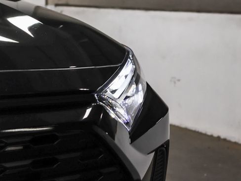 Certified 2025 Toyota RAV4 LE FWD image 7