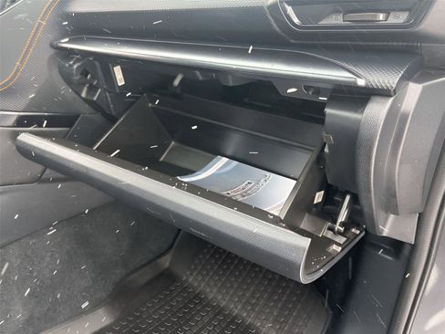 Used 2022 Subaru Forester Wilderness image 31