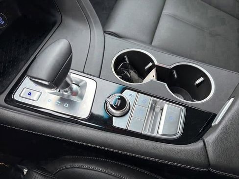 Used 2026 Genesis G70 2.5T image 27