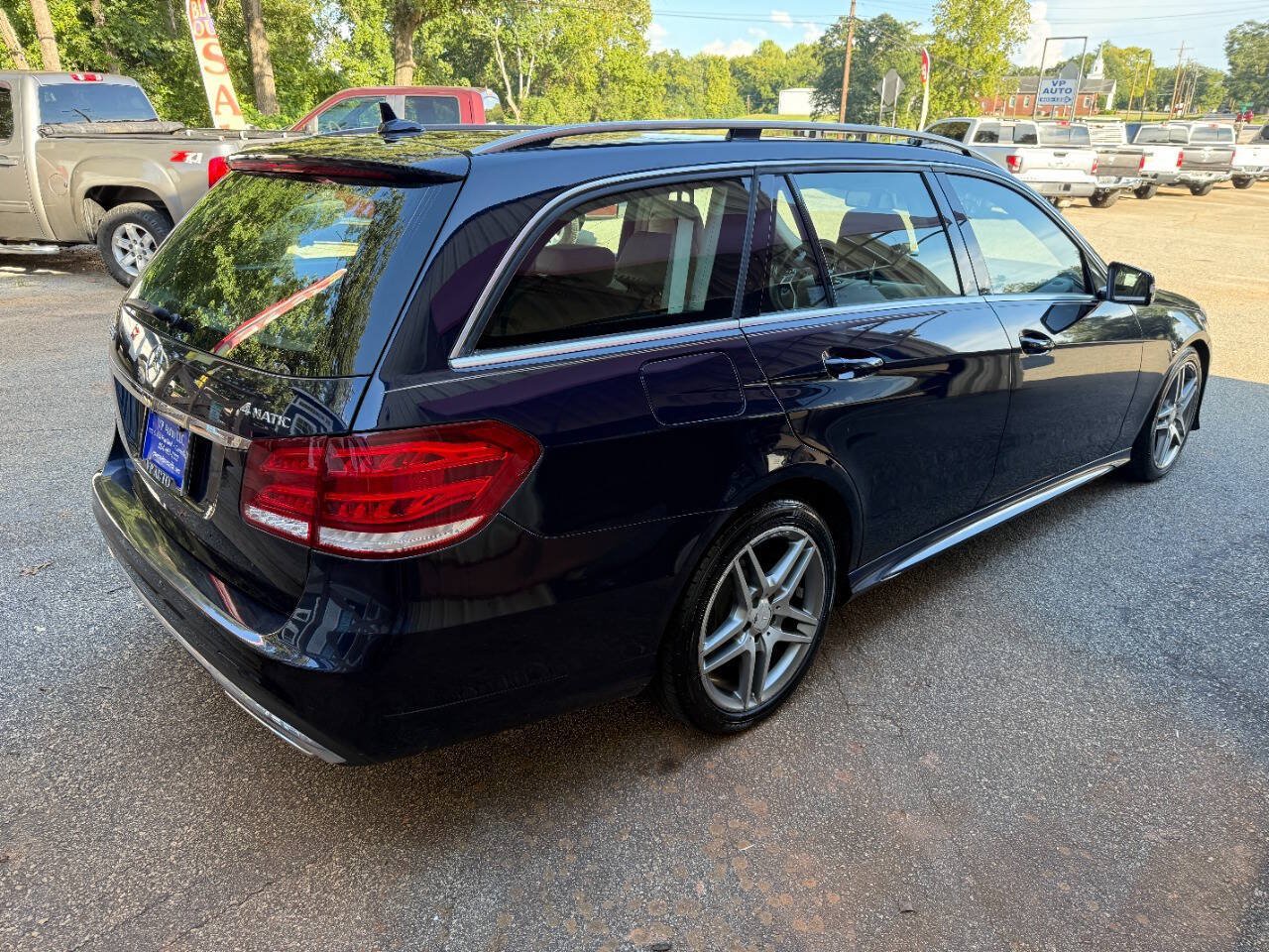 Used 2014 Mercedes-Benz E 350 4MATIC Wagon w/ Premium 1 Package image 4