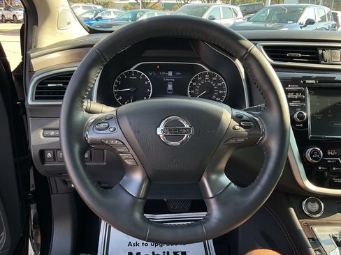 Used 2021 Nissan Murano Platinum w/ Cargo Package FWD image 32