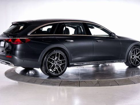 Used 2024 Mercedes-Benz E 450 4MATIC All-Terrain Wagon image 6
