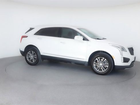 Used 2022 Cadillac XT5 Premium Luxury w/ Technology Package image 10