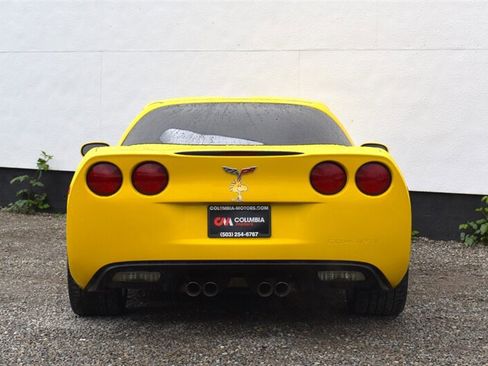 Used 2006 Chevrolet Corvette Coupe RWD image 4