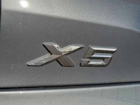 Used 2026 BMW X5 xDrive40i w/ M Sport Package AWD/4WD image 9