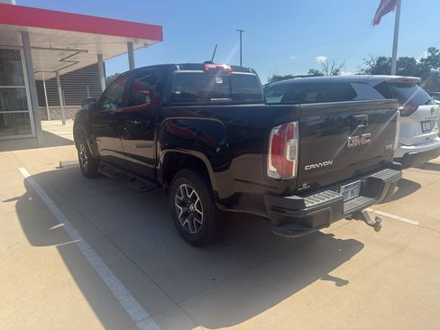 Used 2016 GMC Canyon SLE w/ All Terrain Adventure Package AWD/4WD image 3