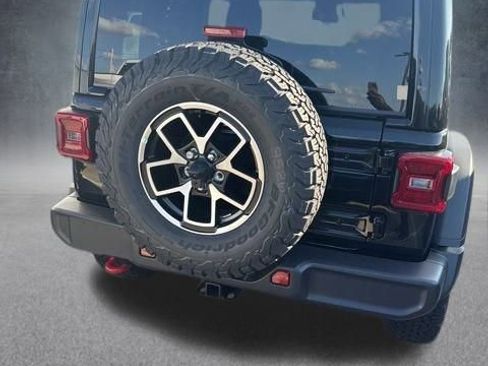 New 2025 Jeep Wrangler Rubicon image 7