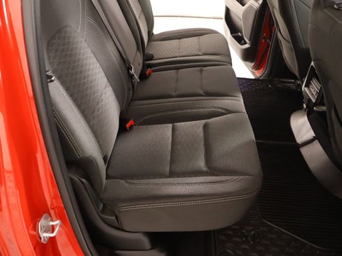 Used 2025 RAM 1500 Lone Star image 14