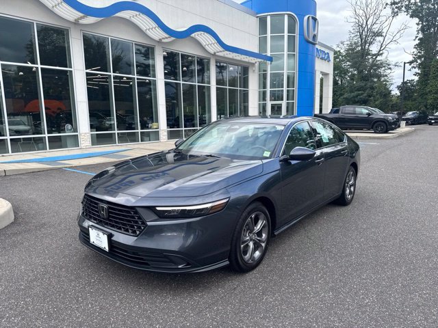 Used 2024 Honda Accord EX image 4