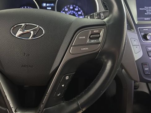 Used 2018 Hyundai Santa Fe Sport 2.0T FWD image 14