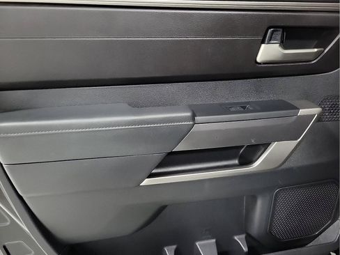 Used 2022 Toyota Tundra SR5 image 10