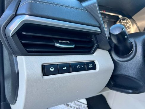 Used 2020 Nissan Altima 2.5 SV image 12