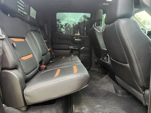 Used 2020 GMC Sierra 1500 AT4 w/ AT4 Premium Package AWD/4WD image 23