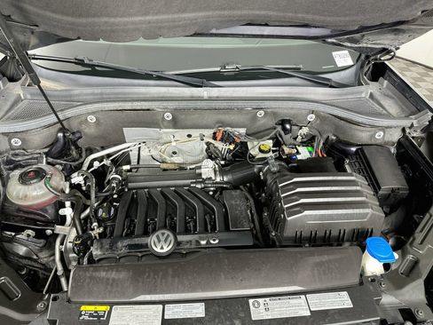 Used 2021 Volkswagen Atlas SEL Premium AWD/4WD image 32