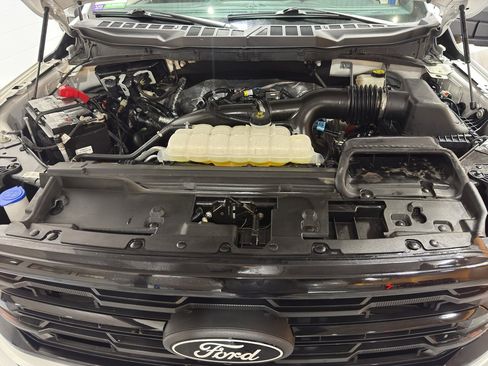 Used 2024 Ford F150 XLT w/ XLT Black Appearance Package image 37