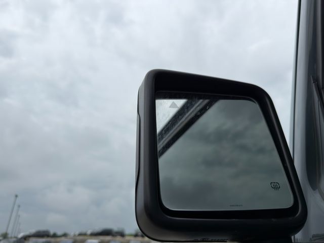 Used 2026 Jeep Gladiator Rubicon AWD/4WD image 12
