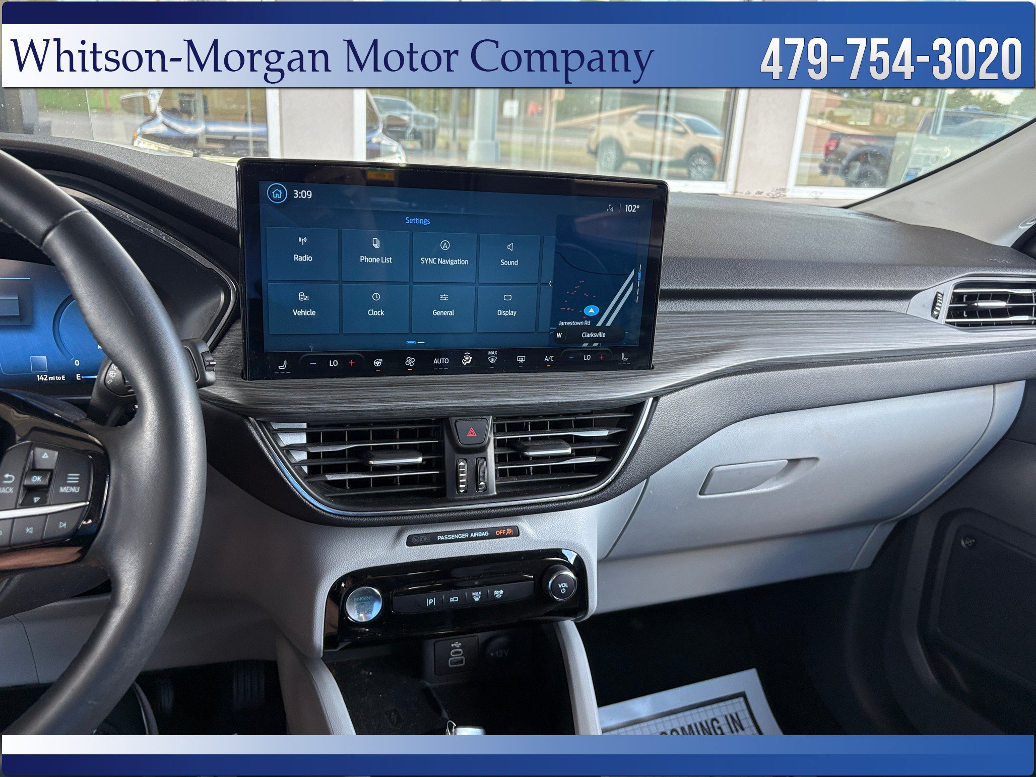 Used 2025 Ford Escape Platinum w/ Premium Technology Package AWD/4WD image 21
