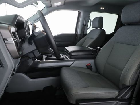 Used 2025 Ford F150 XLT w/ Equipment Group 301A Standard image 15