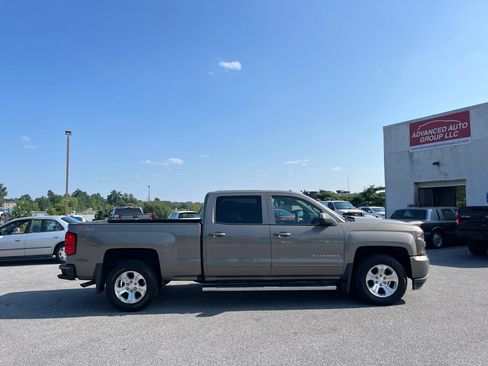 Used 2017 Chevrolet Silverado 1500 LT w/ All Star Edition AWD/4WD image 26