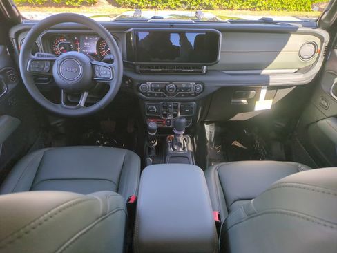 New 2026 Jeep Gladiator Mojave AWD/4WD image 15