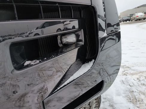 New 2026 Land Rover Defender 110 OCTA image 10