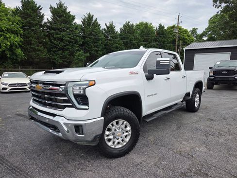 Used 2024 Chevrolet Silverado 2500 LTZ w/ LTZ Plus Package AWD/4WD image 1
