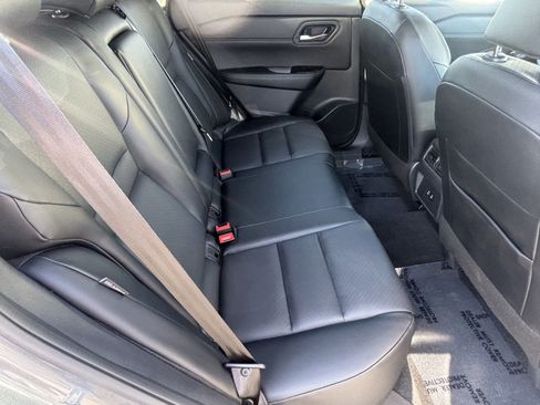 Used 2026 Nissan Rogue Dark Armor FWD image 11