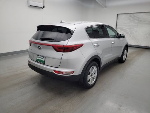 Used 2018 Kia Sportage LX AWD/4WD image 9