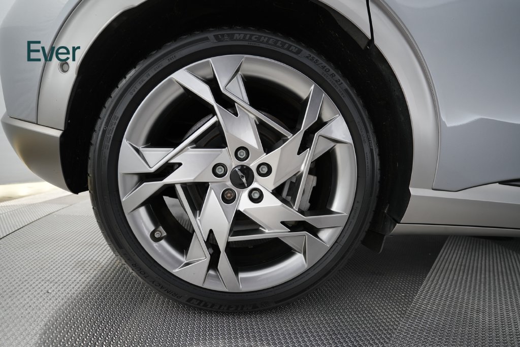 Used 2023 Genesis GV60 Performance AWD/4WD image 21