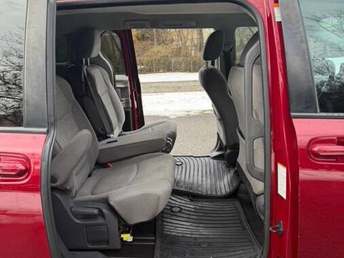 Used 2021 Toyota Sienna LE image 21