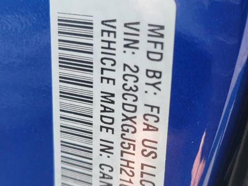 Used 2020 Dodge Charger Scat Pack w/ Plus Group RWD image 37