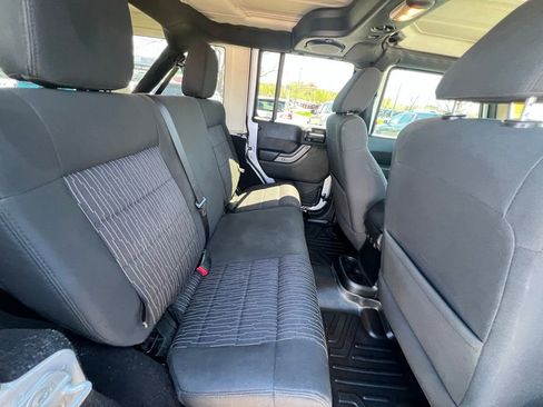 Used 2011 Jeep Wrangler Unlimited Sport image 21