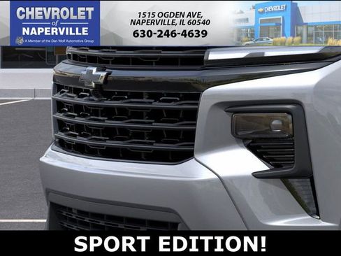New 2026 Chevrolet Traverse LT w/ Midnight/Sport Edition image 13