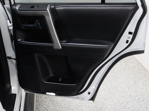 Used 2024 Toyota 4Runner Limited RWD image 36