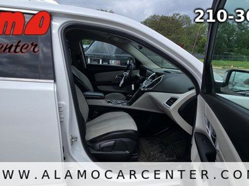 Used 2017 GMC Terrain SLT w/ Driver Alert Package I FWD image 14
