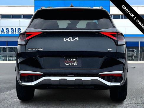 Used 2025 Kia Sportage SX image 6