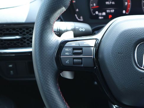 Certified 2025 Acura ADX A-Spec image 22