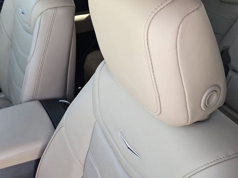 Certified 2023 Cadillac XT6 Premium Luxury w/ Platinum Package image 34