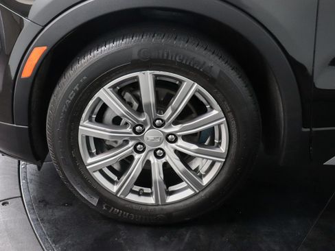 Used 2023 Cadillac XT4 Premium Luxury AWD/4WD image 11