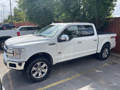 Used 2018 Ford F150 King Ranch w/ Equipment Group 601A Luxury AWD/4WD image 2