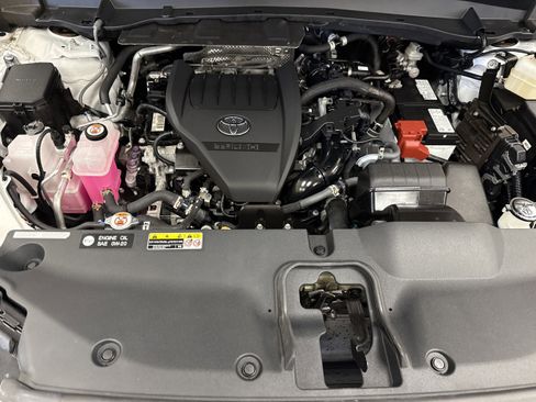 Certified 2024 Toyota Grand Highlander XLE image 13