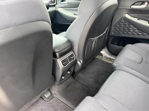 Used 2022 Hyundai Santa Fe SEL AWD/4WD image 16