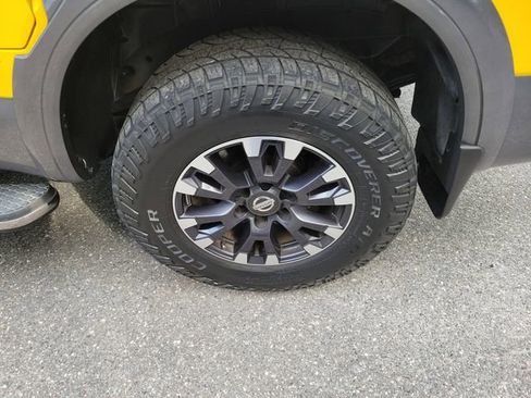 Used 2017 Nissan Titan PRO-4X AWD/4WD image 6