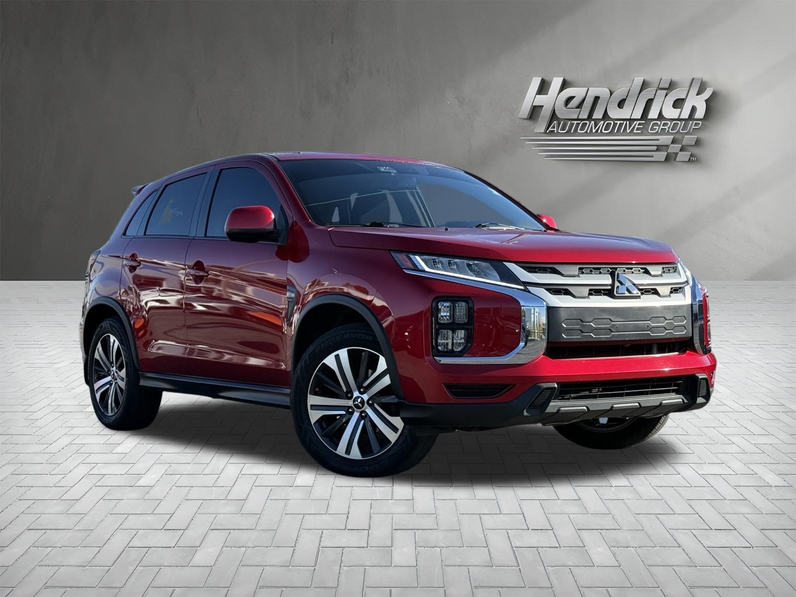 Used 2021 Mitsubishi Outlander Sport ES FWD image 2